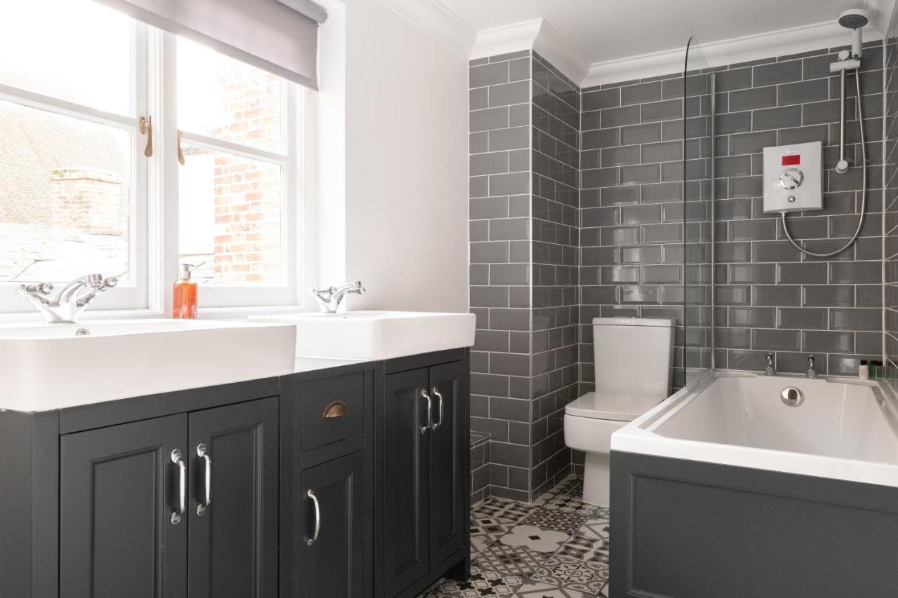 The Oxford Loft - Central & Modern 2Bdr Hidden Gem Apartment Bagian luar foto